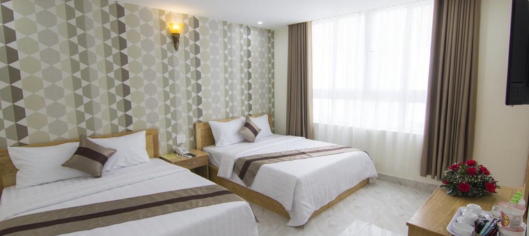 Khách sạn Ngoc Hanh Beach Hotel