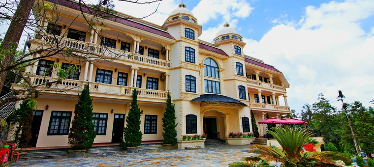 Khách sạn LACASA SAPA HOTEL