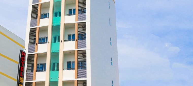 Khách sạn Van Kim Long Hotel
