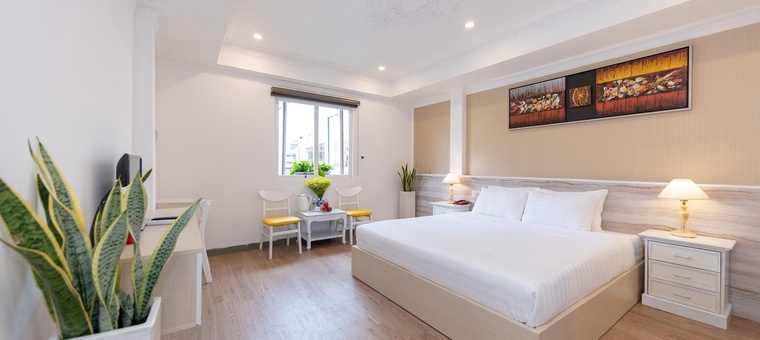 Khách sạn The One Hotel & Spa