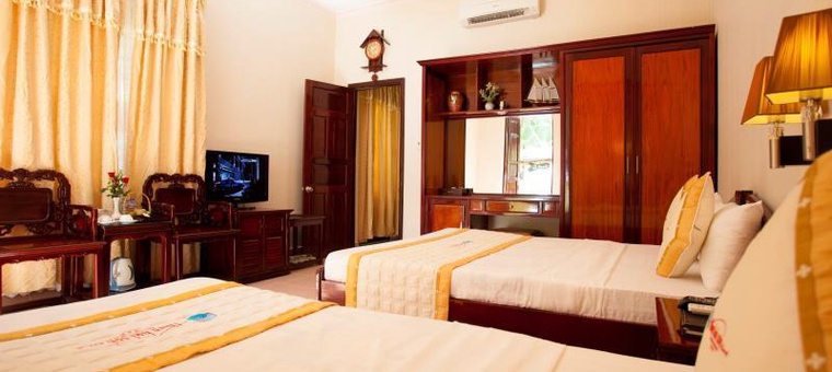 Khách sạn Thien Hai Son Resort
