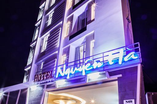 Khách sạn Nguyen Ha Hotel
