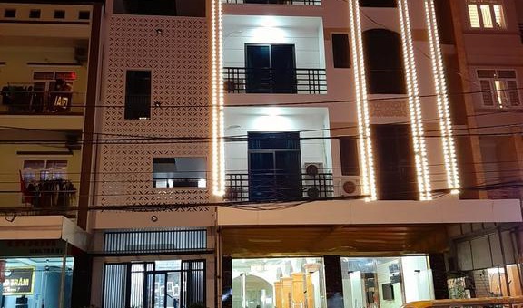 Khách sạn Phuong Thuy Hotel