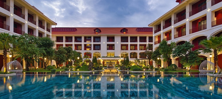 Khách sạn Senna Hotel Hue