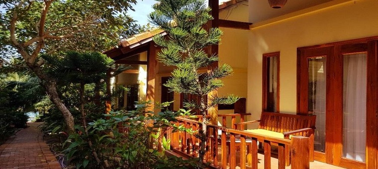 Khách sạn Viet Thanh Resort