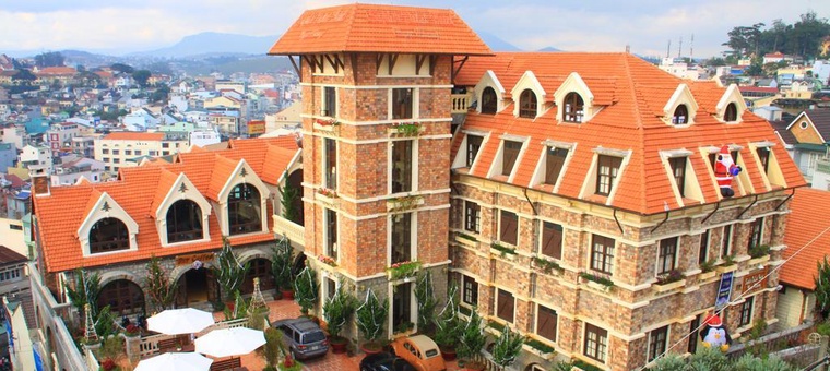 Khách sạn Saphir Dalat Hotel